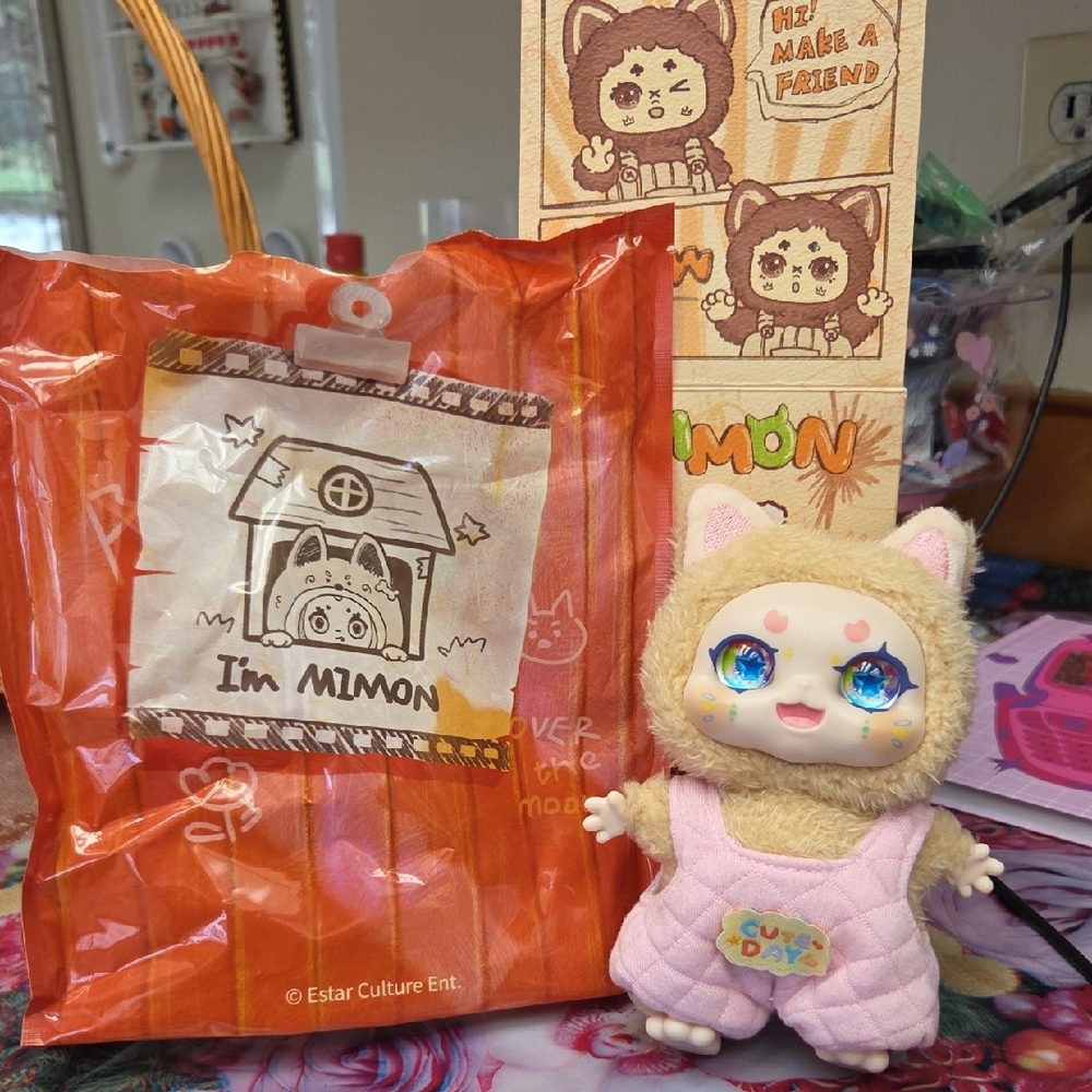 Kimmon Plush Keychain